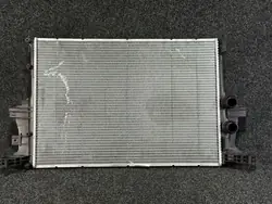 Gebrauchter Iveco OE Kühler OEM 8A4760400 für Daily VI
