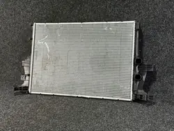 Gebrauchter Iveco OE Kühler OEM 8A4760400 für Daily VI
