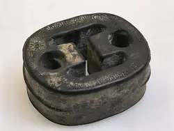 Suporte escape traseiro Audi A6 S6 C5 OEM 8D0253147