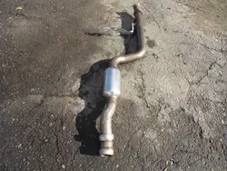Mittelschalldämpfer Mercedes-Benz C W204 OEM A2124910001