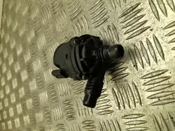 BMW Vesipumppu OEM 5A03F46 - Käytetty kunnossa