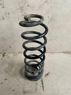Mola suspensão traseira Dodge RAM IV OEM 05154646AA