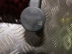 Régulateur Pression Carburant OEM 0281002753 Renault