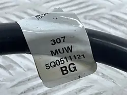 Mola suspensão traseira OEM 5Q0511121BG para Skoda Karoq