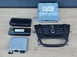 Opel Insignia A CDC 400 Radio - OEM-enhet med PIN