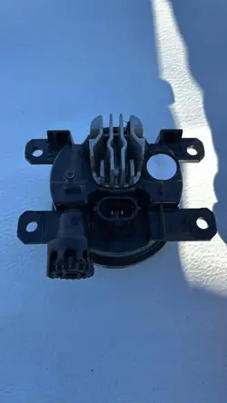 Phare Halogène Peugeot 5008 II Avant Droit OEM 9826960480