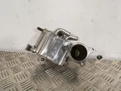 Subaru EGR-koeler OEM FBZ2517 - Gebruikte staat