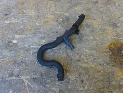 AUDI A3 8P LIFT KRAFTSTOFFROHR SENSOR 1K0130307BA