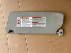 Pare-soleil droit OEM PRAWY DASZEK SUZUKI IGNIS 2003-2010
