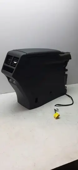 OEM 7104950 DS7 Túnel de Apoyabrazos - Usado