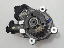 Pompe à injection OEM 04L130755D pour Audi A3 S3