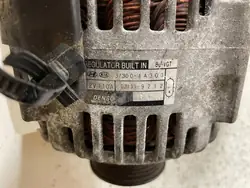 Alternateur KIA SORENTO I 2.5L diesel 2006 OEM 373004A300