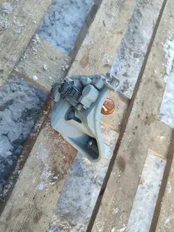 Audi A4 B8 Kombi Vasen takavalo insertti OEM