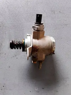 Pompe Haute Pression OEM 03C127026M pour Skoda Rapid 1.2