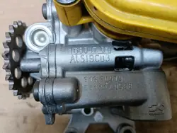 Gebrauchte Ölpumpe OEM 16804701 für Volvo V70 II 2.0L Diesel