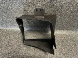 OEM 4M8121705 Vasen Ohjausilmanotto Audi Q8:lle
