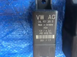 Audi Q5 80A Hehkulamppureleen sulake OEM 04L907281B