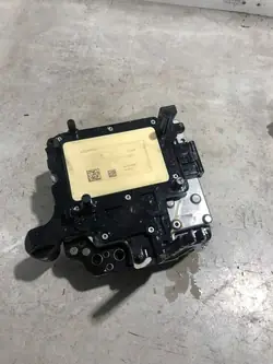 Mécatronique Volkswagen Caddy 02E927770AT