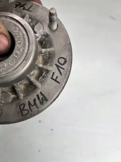 BMW Framfjädringsäte OEM 732296141505 - Begagnad