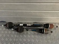 CUPRA FORMENTOR VÄNSTER HÖGER AXEL 3Q0407272DH 3Q0407271CC