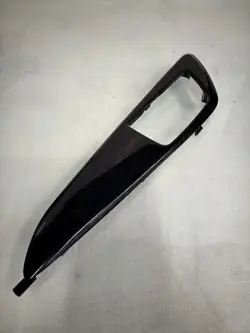 Mitsubishi oven osat OEM 7221C837 - Käytetty