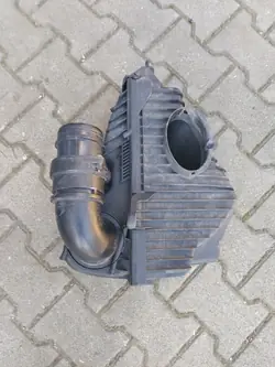 Luchtfilterhuis OEM 7P0129607E voor VW Touareg