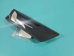 OEM 3V0839221 vasen taka sisäkahva Skoda Superb III