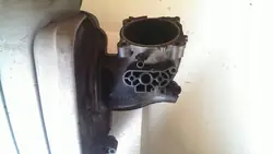 Coletor de admissão Audi A4 A5 A6 Q5 OE 06E133210L