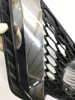 Grille de pare-chocs avant Nissan Qashqai II OEM 62398HV00A