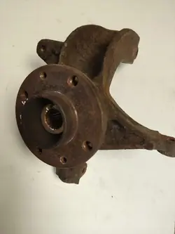 Snodo anteriore sinistro Renault Megane II 1.5 DCI 8200297026