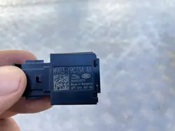 Temperatursensor OEM M9R3-19C734 für Range Rover Evoque II