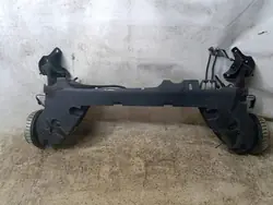 Poutre d'essieu arrière Renault Captur OEM FLS17060