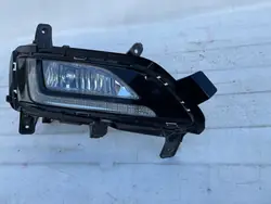 Oikea halogenivalo OEM 92202-D7600 LED DRL:llä