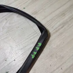 Jaguar F-Pace fram höger dörrglaspackning OEM HK8321597A