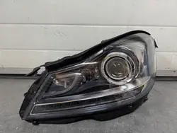 Mercedes-Benz C-Klasse W204 Linker Bi-Xenon Lamp