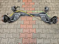 RENAULT CLIO IV Taka-akseli HB - OEM-osa