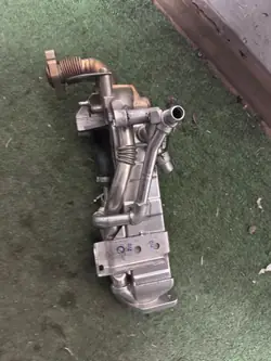 Enfriador válvula EGR BMW OEM 8473202 8513132 - Usado