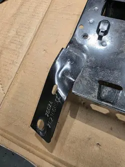 Base de fixation batterie Opel Astra L VI 1.5D OEM