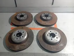 BMW 3 G20 G21 M Package Jarrulevyt & Jarrupuristimet
