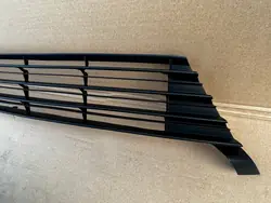 TOYOTA COROLLA E16 Frontmittelgitter Stoßfänger OEM 53112-02690