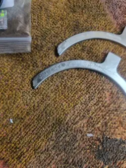 Rondelles vilebrequin Mercedes OEM A2763862 A2763962