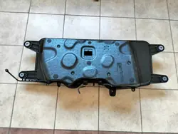 AdBlue-tankpomp OEM 32242674 voor Volvo V40