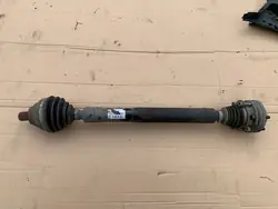 Höger lång drivaxel 1.8 TSI Octavia 2 Superb A3 8P OEM