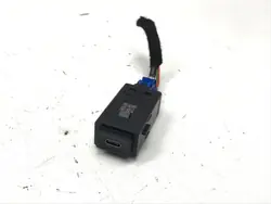 Port USB-C OEM 98638237ZD pour Opel/Citroen