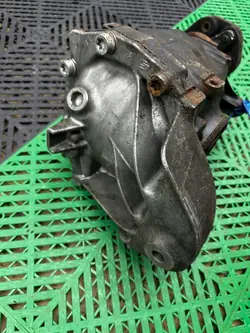 BMW Achterdifferentieel OEM 8694980 voor 1 Serie F20/F21
