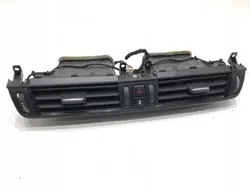Grelha de ventilação frontal centro OEM 9252648 BMW F16