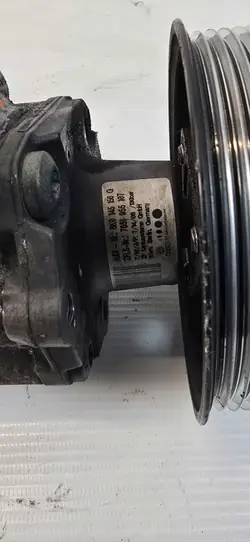 Bomba hidráulica Audi A4 B8 A5 8K0 145 156G