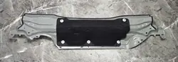 Joint de fenêtre métallique inférieur Toyota Yaris IV OEM P21