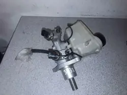 Cilindro de travão BMW OEM 34326750798 - Usado