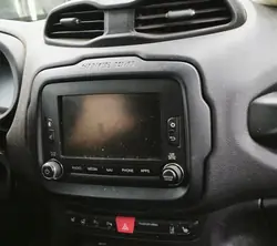 Jeep Renegade 17r Radio Navigaatio OEM Yksikkö